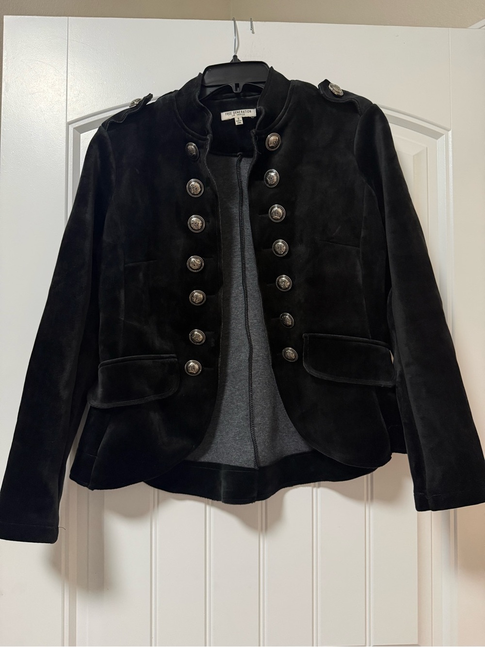 Free Generation Button-Down Velvet Military-Inspired Blazer
